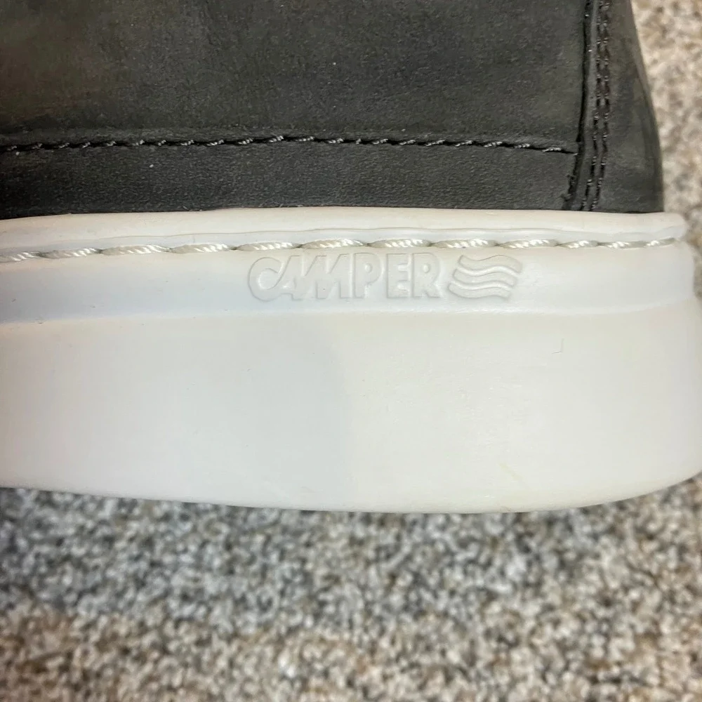 Camper Runner Up Dark Grey Nubuck Leather Platform Sneakers EU 36 US 6 Retro EUC